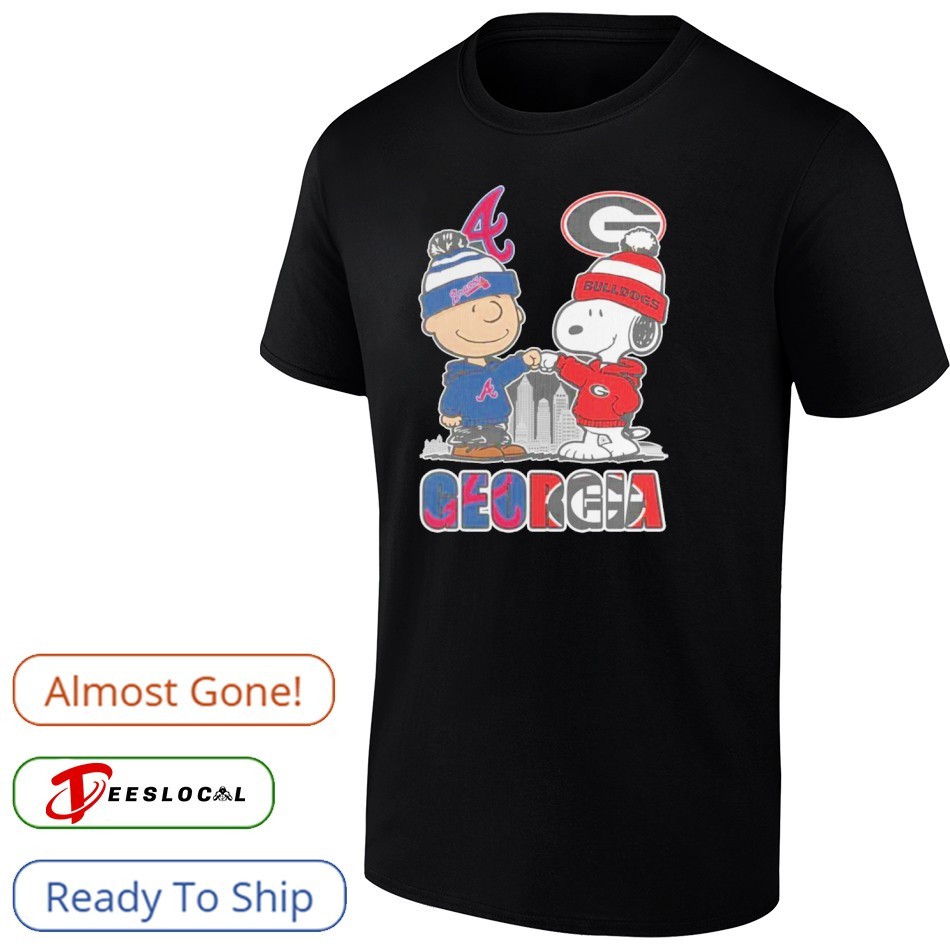 Atlanta Braves Georgia Bulldogs Peanuts Happy Christmas 2025 Shirt - Main Image