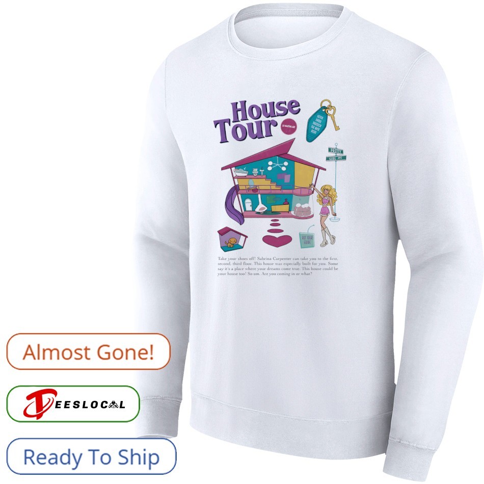 House tour take your shoes off Sabrina Carpenter can take you to